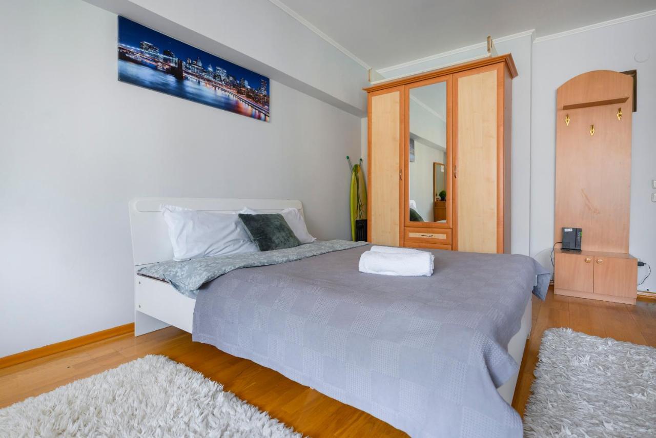 Apartmán На Проспекте Ленина Almaty Exteriér fotografie