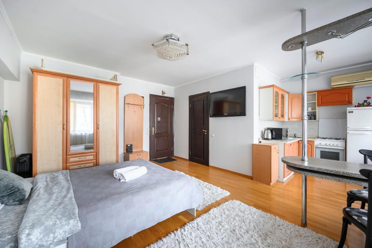 Apartmán На Проспекте Ленина Almaty Exteriér fotografie